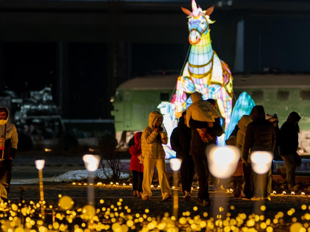 内蒙古消费市场稳步增长 社零额增速位居全国前十