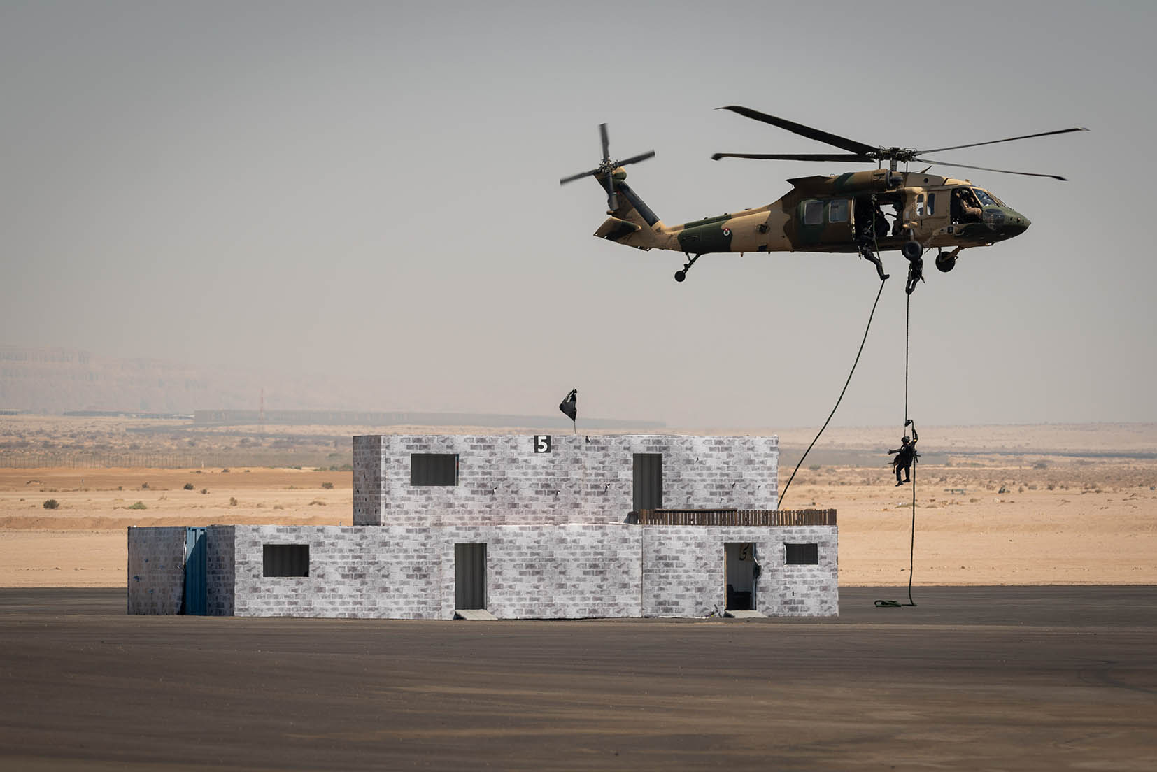 特种作战以“智”取胜