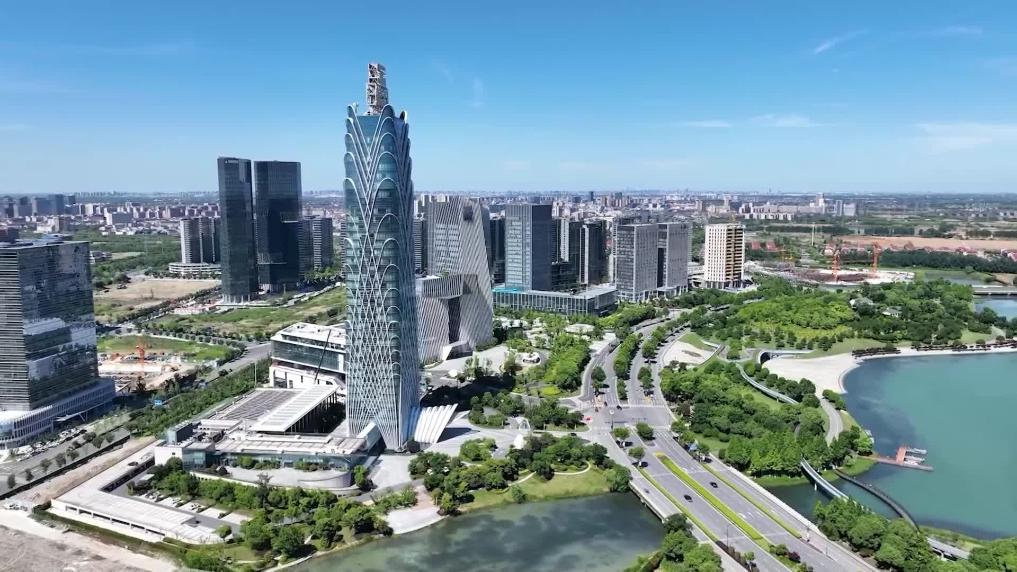 Observadores destacan la importancia del nuevo plan quinquenal de China para el mundo