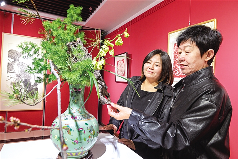 翰墨扬正气 清风润家声