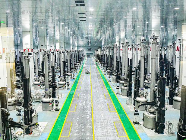 草原钢城：老工业基地在绿色转型中焕发新气象