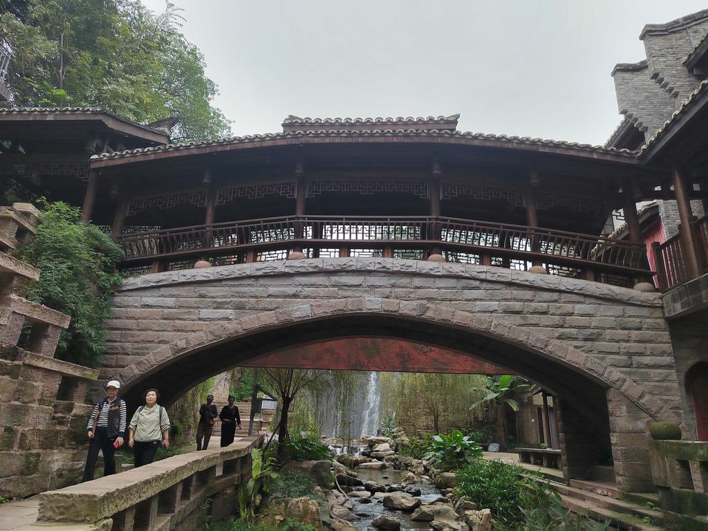 位于南岸区龙门浩老街的清水溪。重庆市生态环境局供图